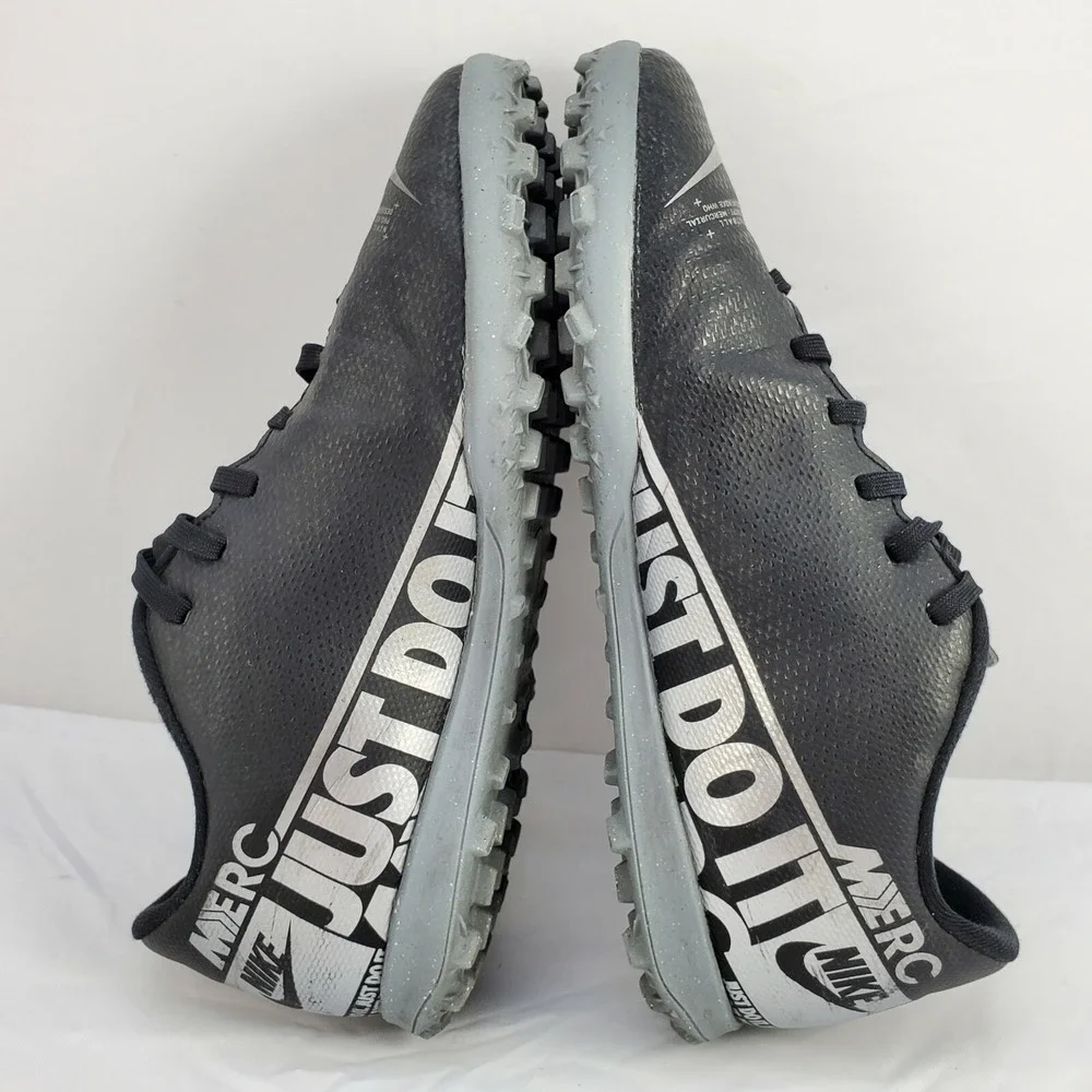 Nike youth mercurial